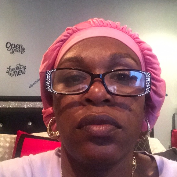 Meet your Posher, Charlotte - Picture 1 of 1